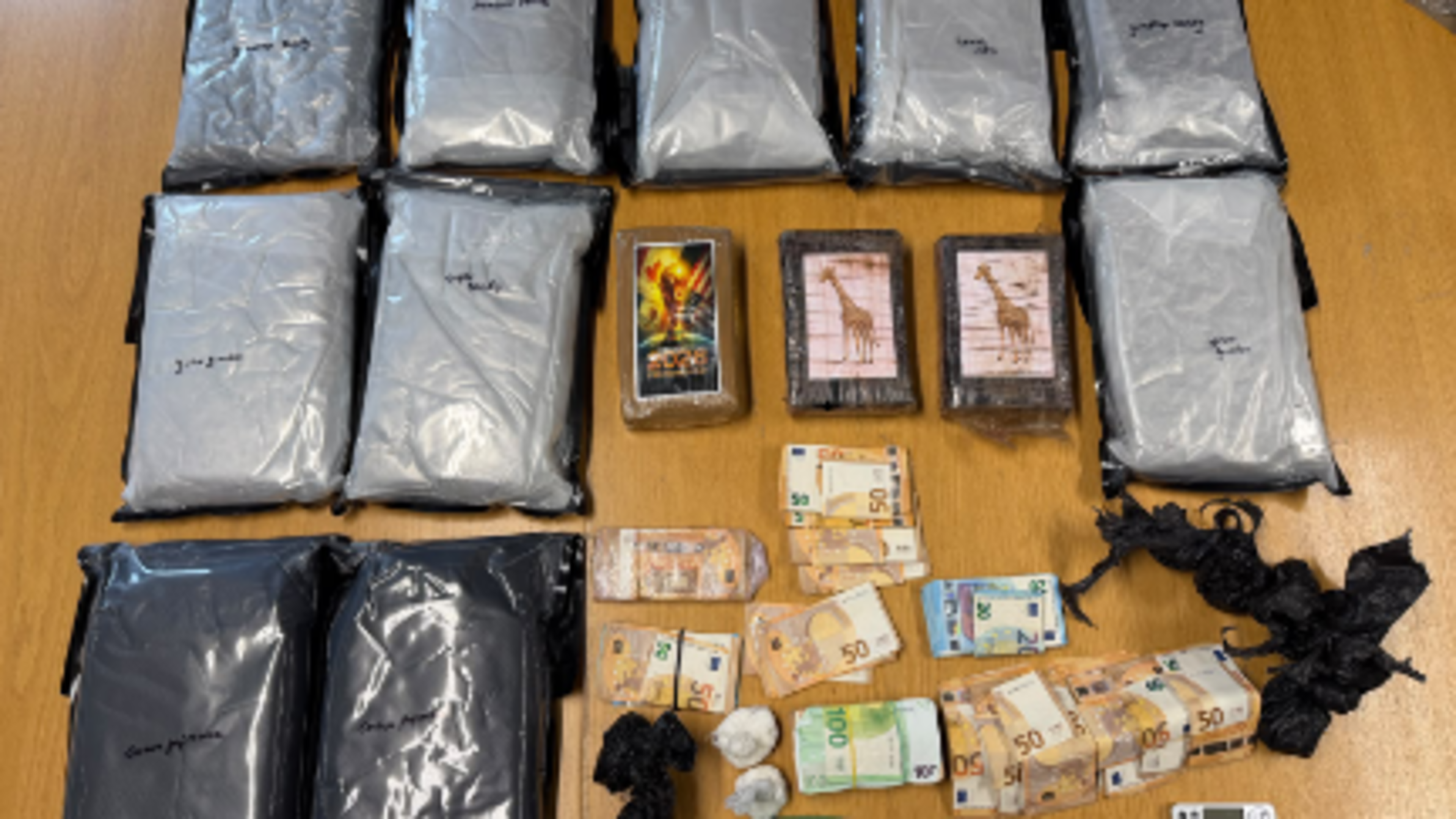 Two women arrested after €447k of drugs seized in Dublin